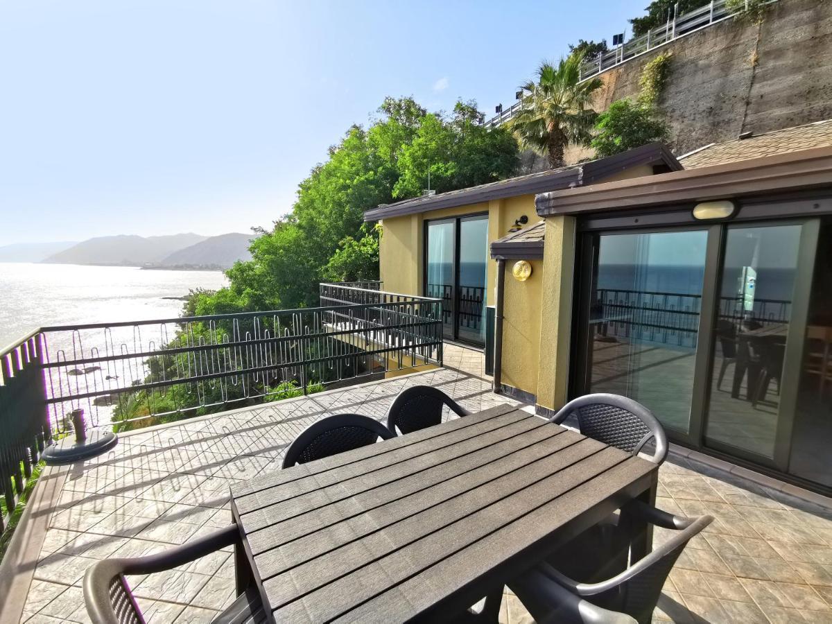 Villa Anita Apartments 카포오를란도 외부 사진