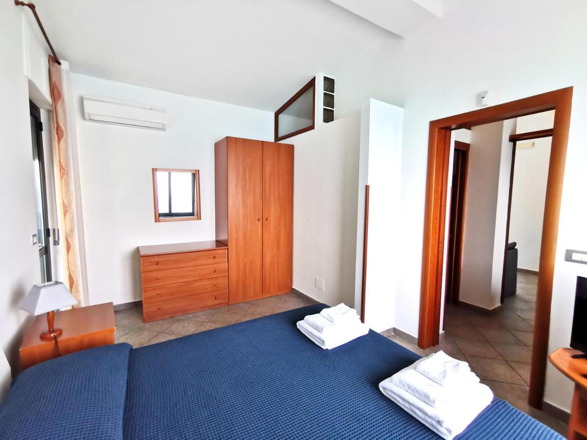 Villa Anita Apartments 카포오를란도 외부 사진
